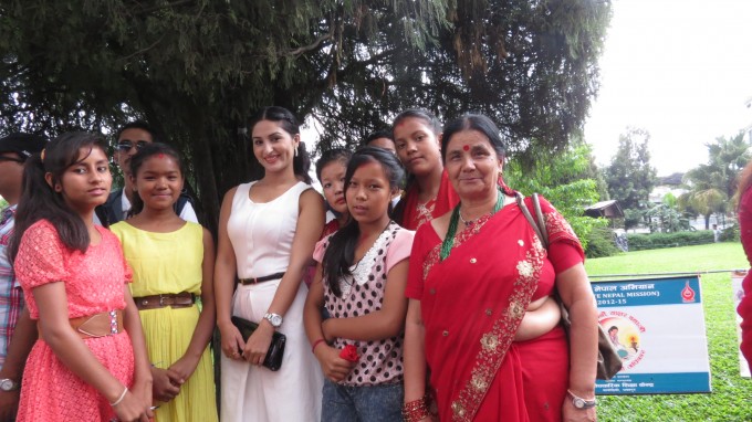 RF_Scholars_with_Actor_Garima_Panta
