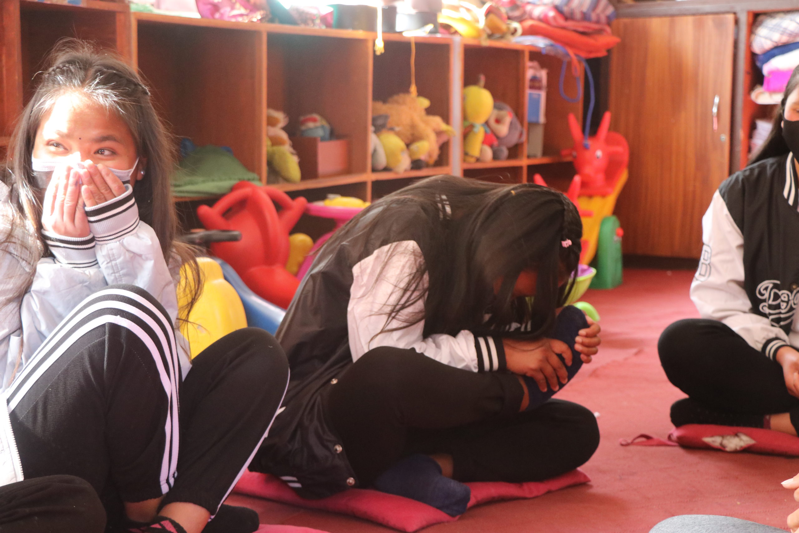 puja doing her dare during game