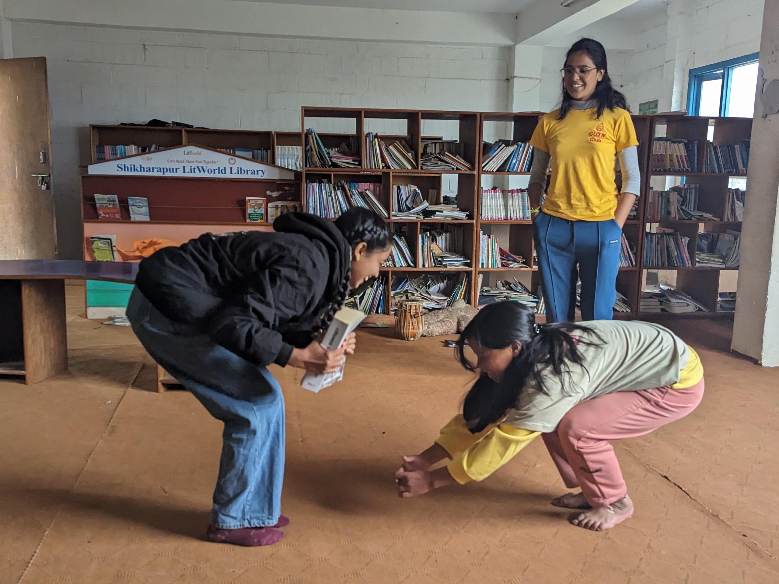 Glow Girls playing game