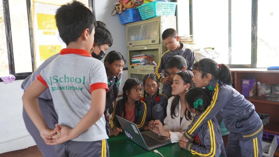 Susmita mam interacting with students_