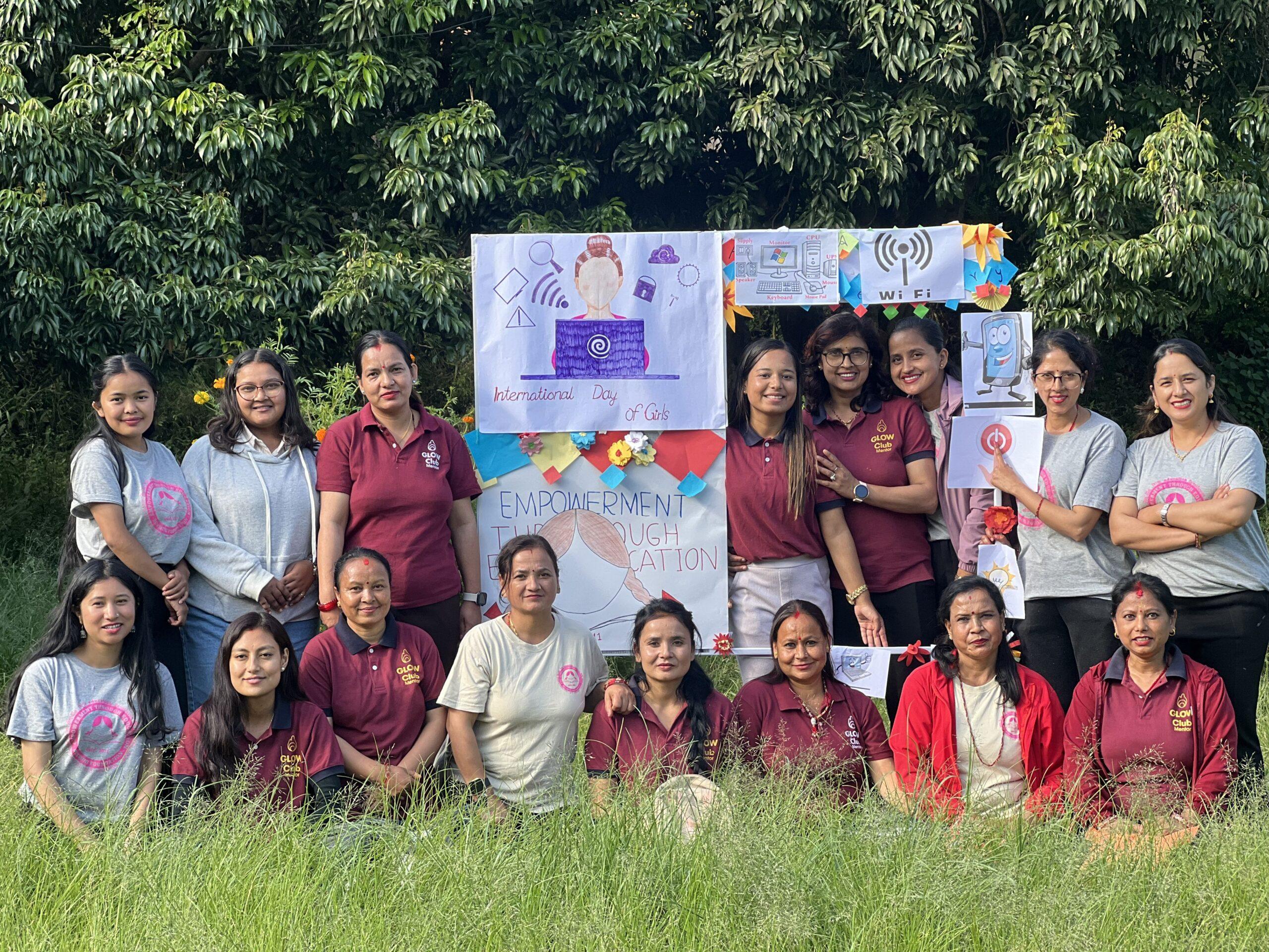 Mentors,Partnership_Co-ordinator_Dipa_and_Co-workers_staff_of_Rukmini_Foundation_with_IDG_Celebration_Photo_Booth_ (1)